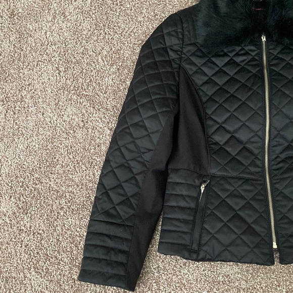 Classic, Cosy Black Puffer Jacket by White House Black Market w/ Faux Fur Collar - Picture 3 of 11